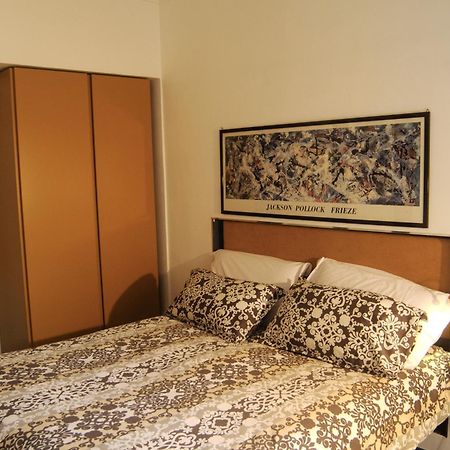 شقة La Mia Casa In Campo Di Fiori روما المظهر الخارجي الصورة