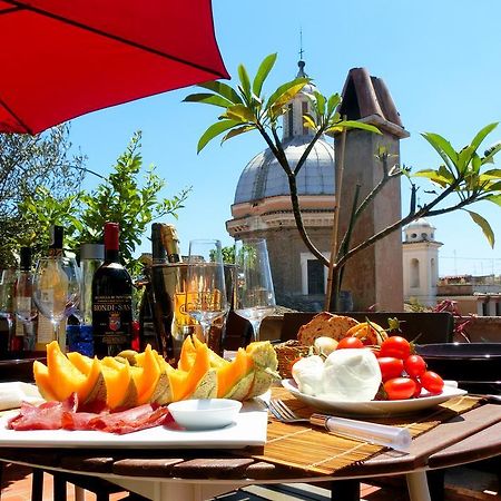 شقة La Mia Casa In Campo Di Fiori روما المظهر الخارجي الصورة